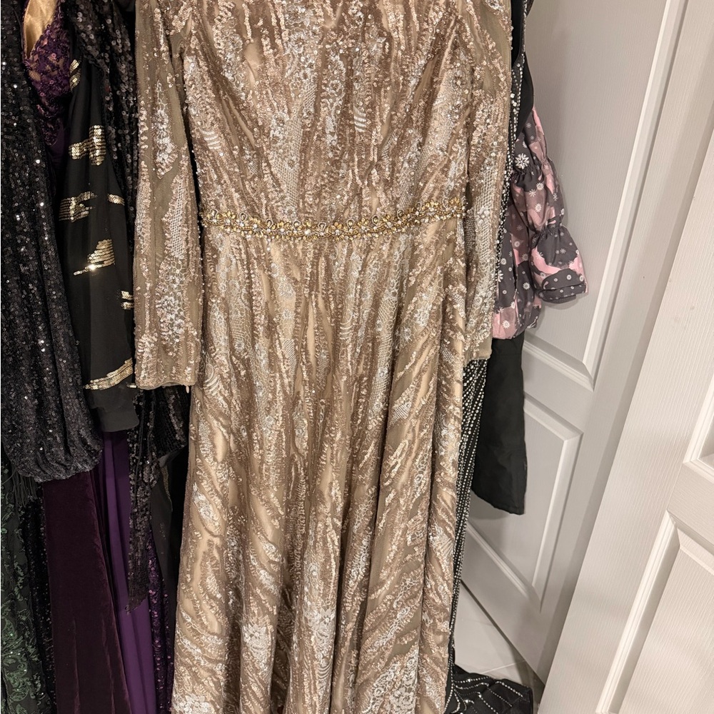 Mac Duggal Gold and Silver Long Sleeve Dress